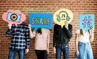 Weekly Roundup - Facebook Is Stalling, TikTok Is on the Rise, Digital is Driving the Advertising Rebound, Plus Tips on How to Integrate Social Media into Your Marketing Campaign